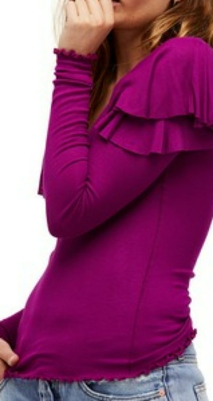 SOLD!!! Free People On Rewind Ruffle Top - Picture 3 of 4